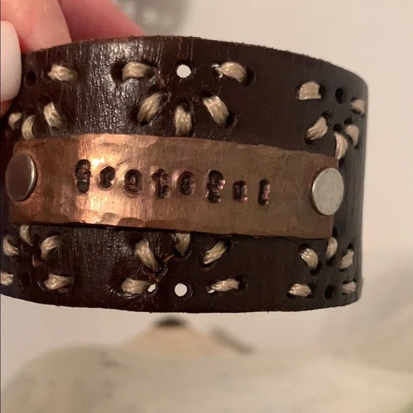 Handcrafted Leather Cuff Bracelet with Intricate Cutout Design (Brown) - Picture 4 of 7